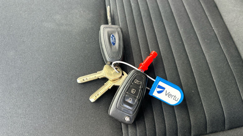 Ford Transit Custom 280 L1 Diesel Fwd 2.0 EcoBlue 130ps Low Roof Limited Van